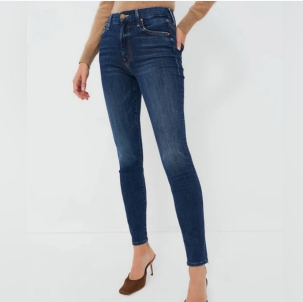 Mother  High Waisted the Looker in Clean Sweep 26 skinny stretch